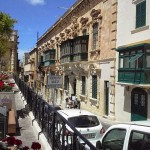 Belles façades dans le centre historique de La Valette