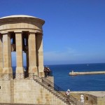 Le siege mémorial bell à La Valette en souvenir des victimes de la guerre