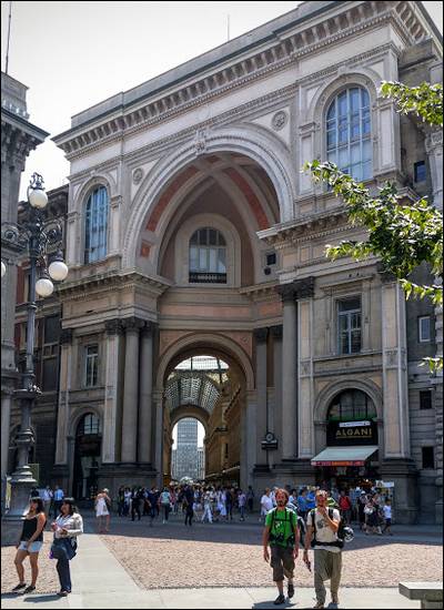 galerie-victor-emanuel-tauraux-milan